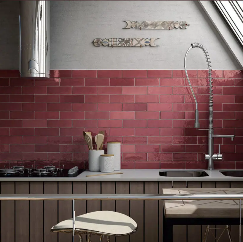 Kakel Artisan Burgundy Röd, 6.5x20cm, Blank