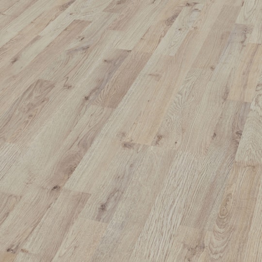 Laminatgolv Superior Basic Autumn Oak Light D4950 3-stav