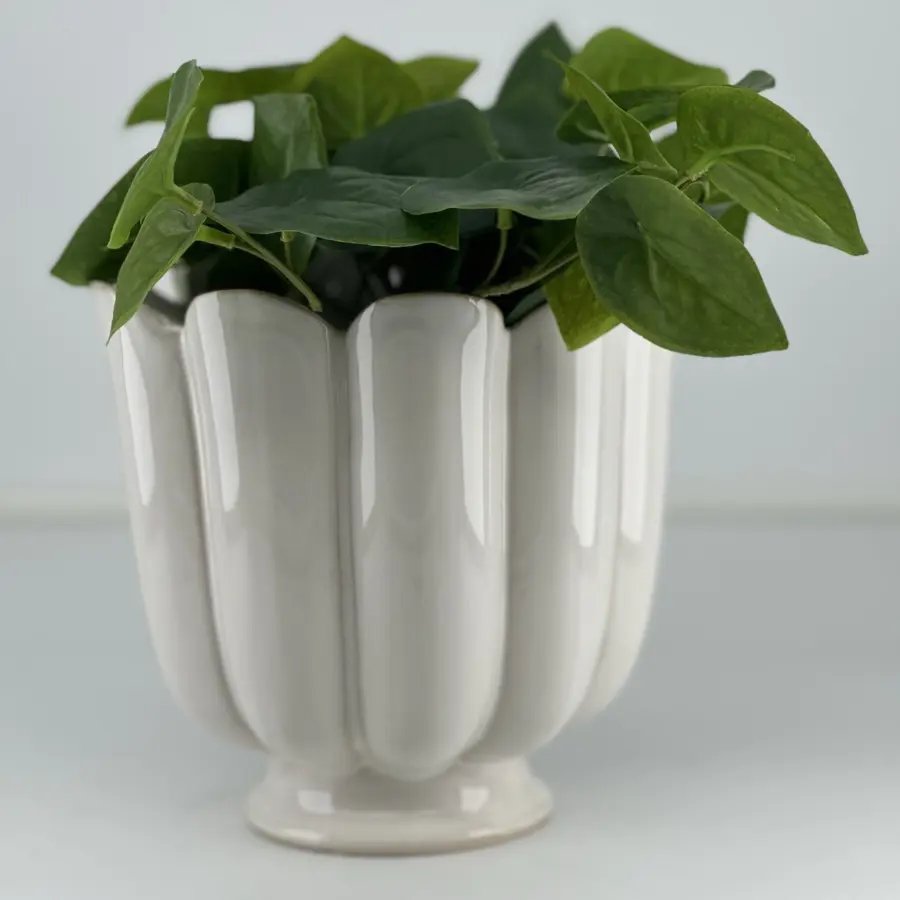 Kruka Petulia M 15.5x14,5cm, White