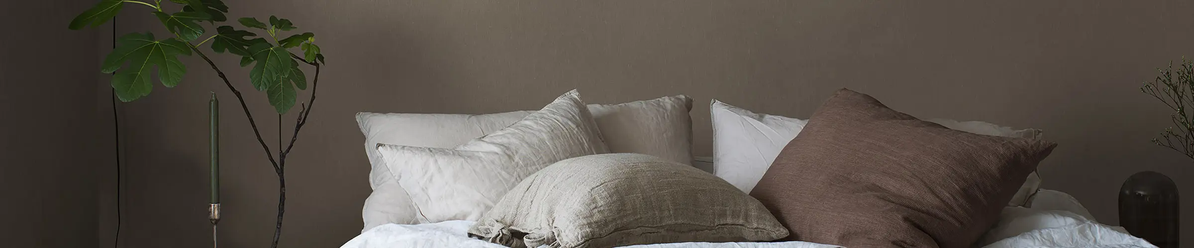 Enfärgade tapeter hos Stuvbutiken