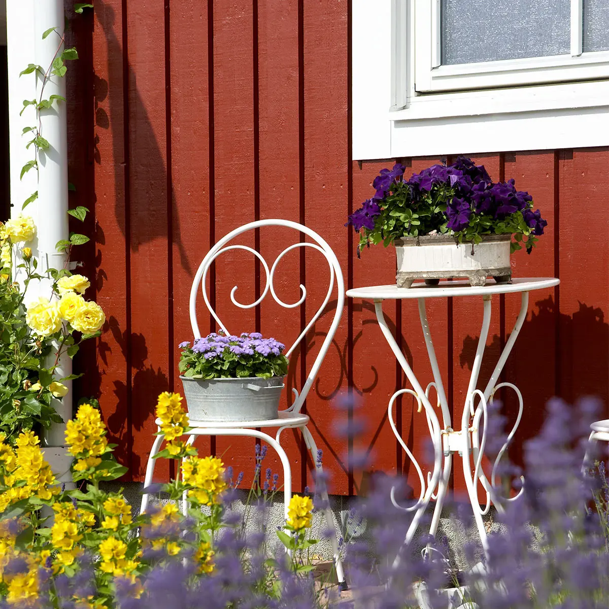 Måla huset rött – kulörinspiration från Stuvbutiken