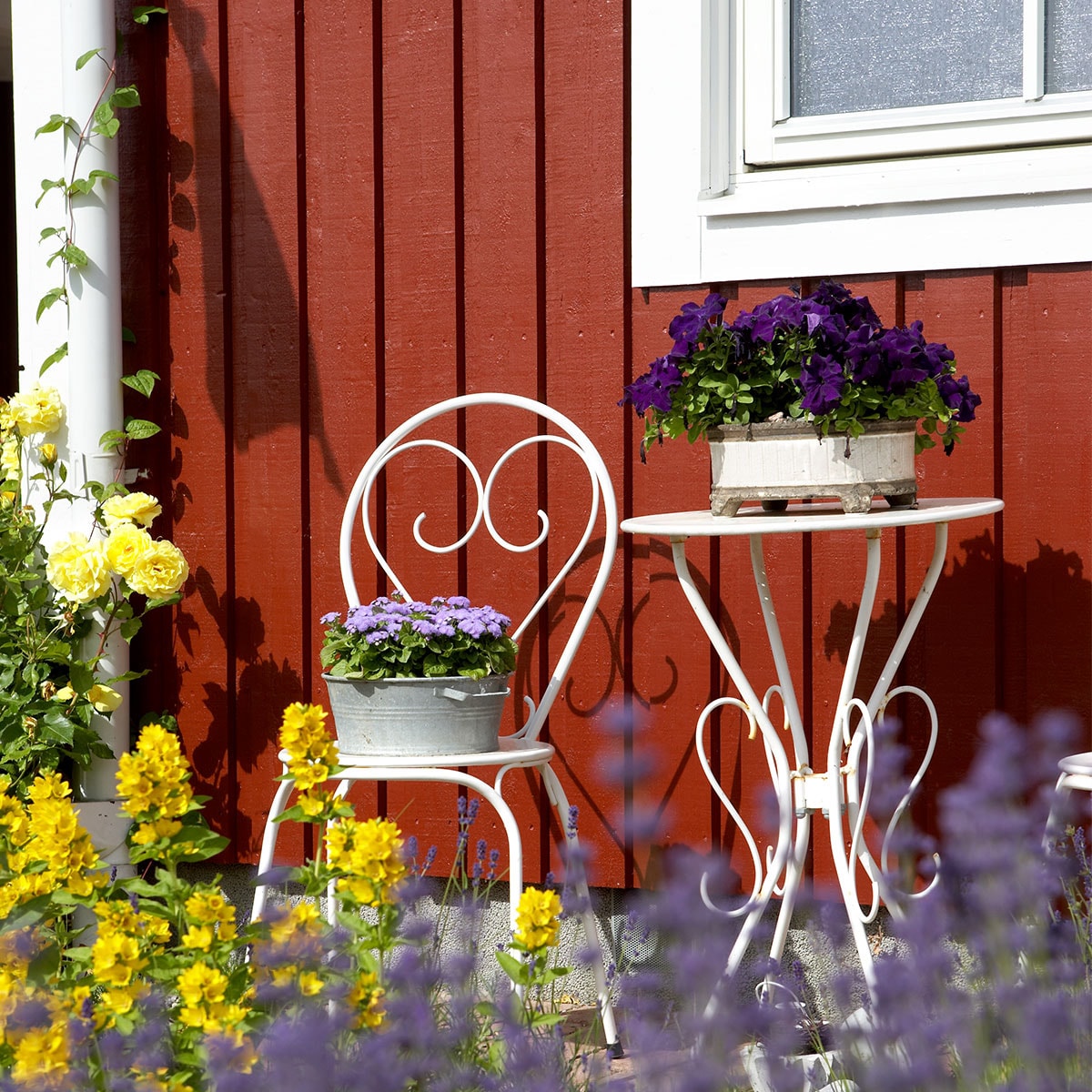 Måla huset rött – kulörinspiration från Stuvbutiken