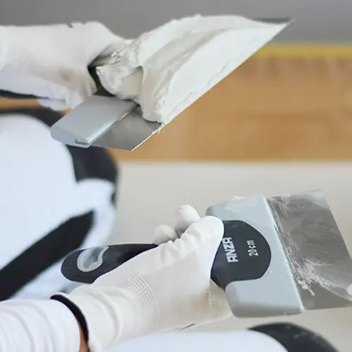 Välj rätt spackel till väggar – skillnaden mellan grovspackel, mediumspackel och finspackel