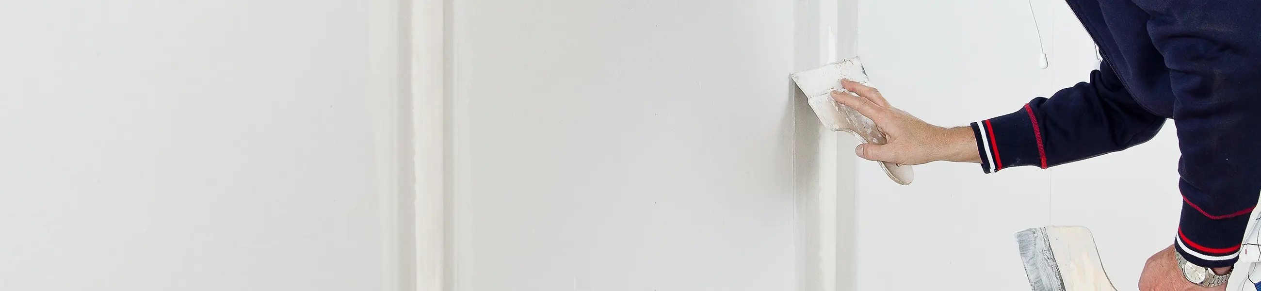 Spackla dina väggar som ett proffs - guide steg för steg