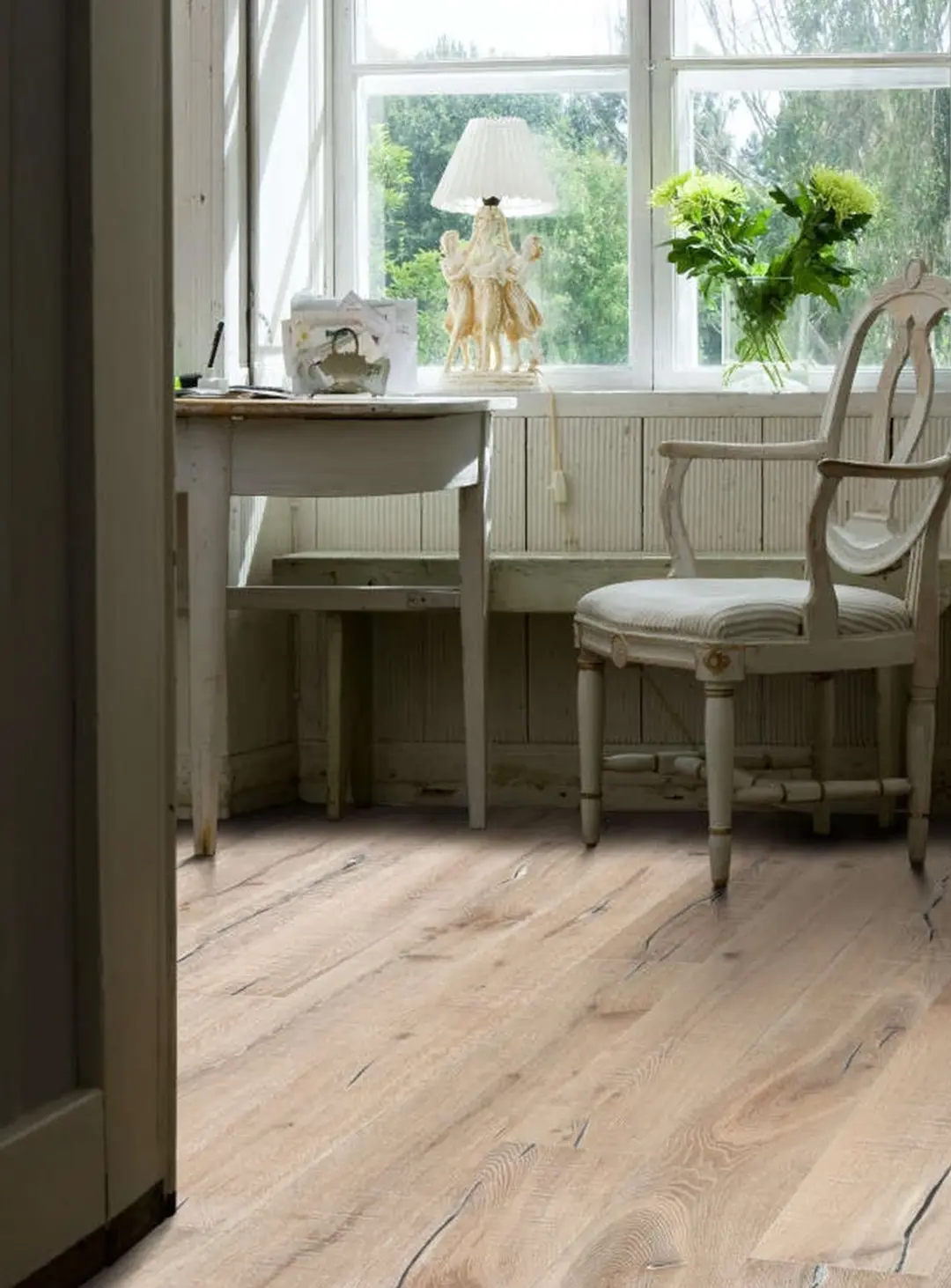 Rengöring och underhåll av oljat trägolv