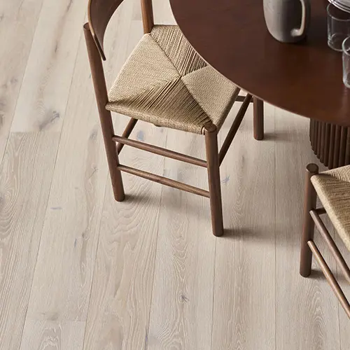 Bästa golv för hall och kök – slitstarkt och snyggt