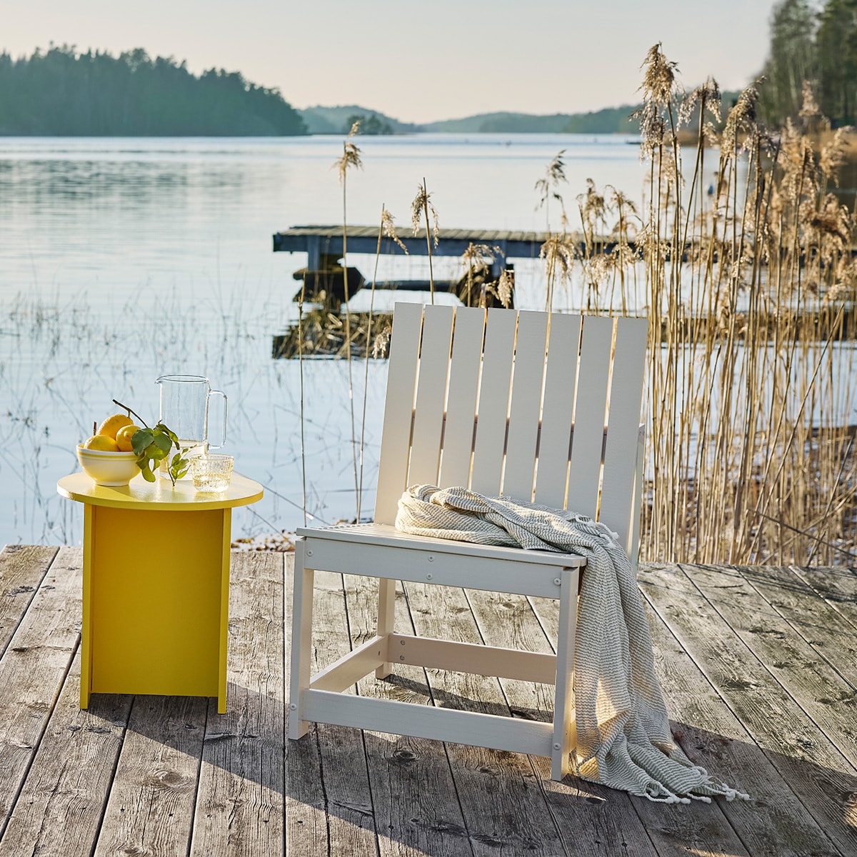 Tvätta altan inför sommaren